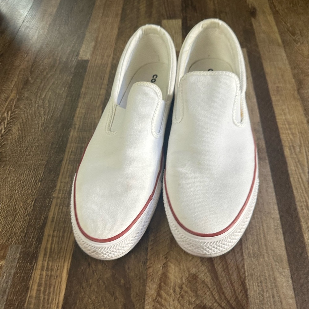 Converse Unisex White Sneakers